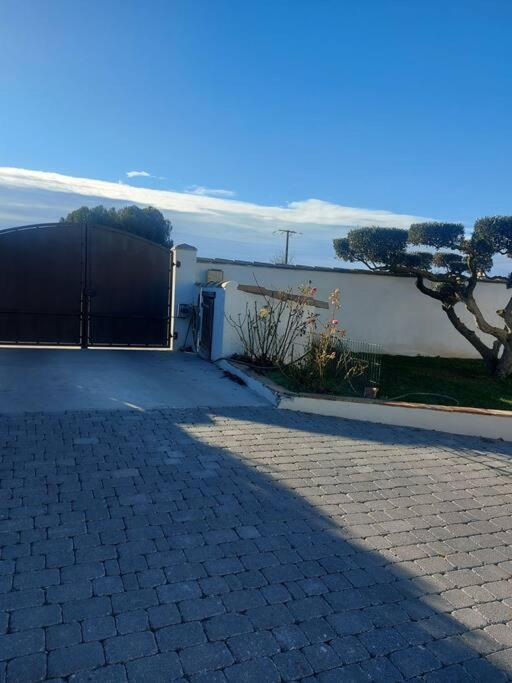 Studio Neuf Avec Acces Piscine Valergues Dış mekan fotoğraf