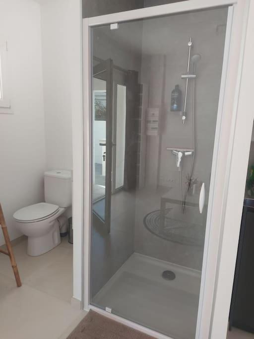 Studio Neuf Avec Acces Piscine Valergues Dış mekan fotoğraf